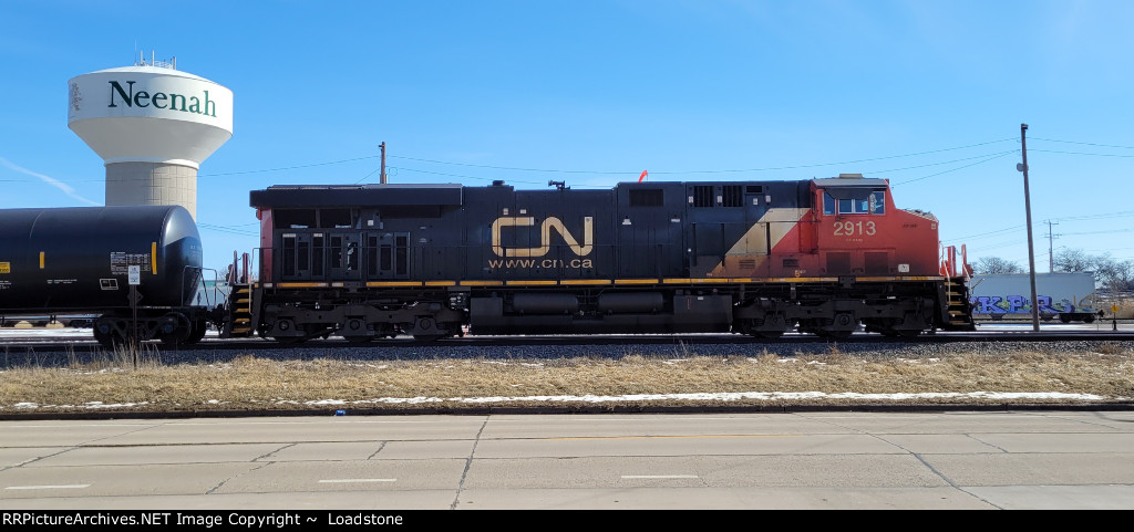 CN 2913